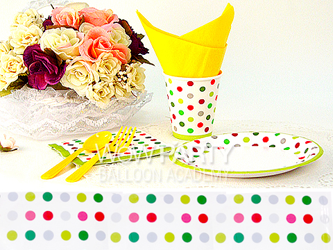 연두라인도트테이블보