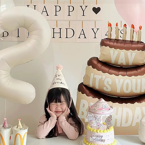 3단 생일 케이크