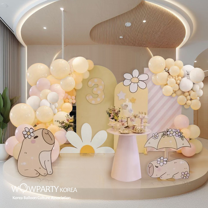 카피바라 포토존 풍선장식